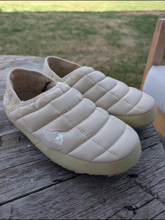 The North Face Shoes - NWOT The North Face Thermoball Quilted Slip-On Clog in Cream